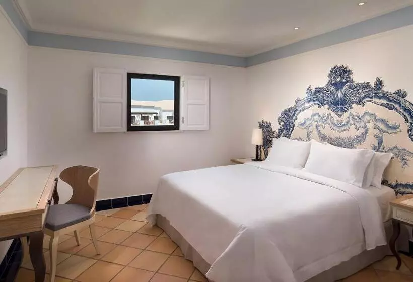 バルコニー付きジュニアスイート, Pine Cliffs Hotel, A Luxury Collection Resort