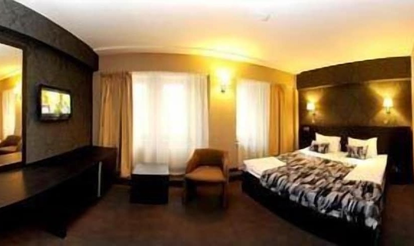 스탠다드 룸, Plaza V