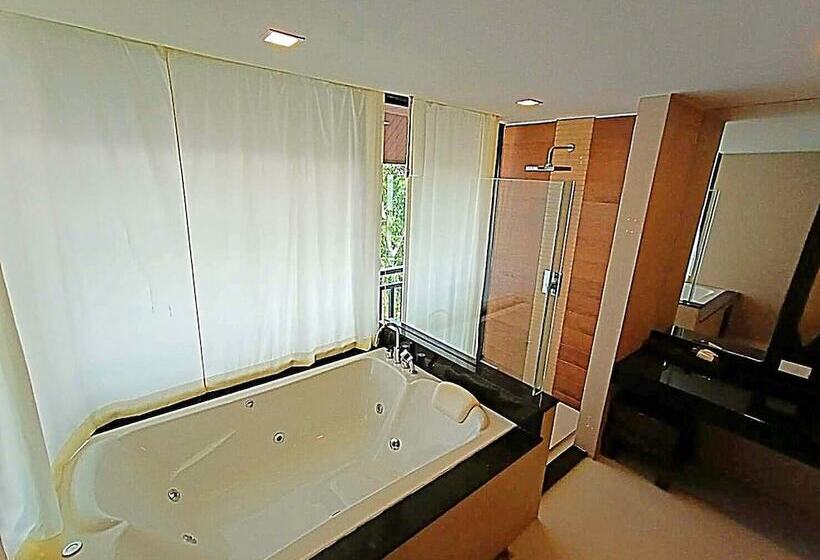 ロイヤルスイート, Royal Thai Pavilion Jomtien