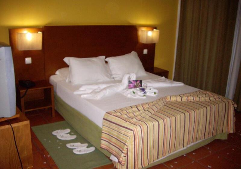 스위트, Royal Thai Pavilion Jomtien
