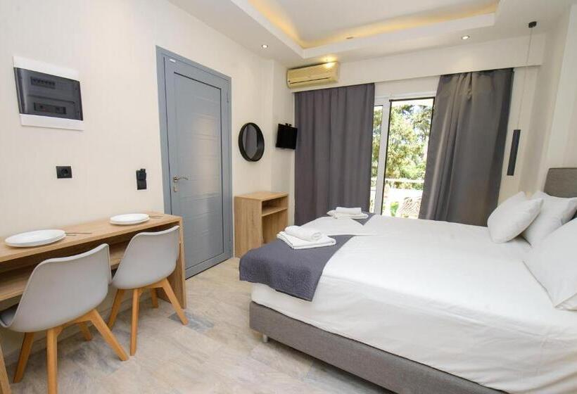 غرفة قياسية, Saint Spiridon