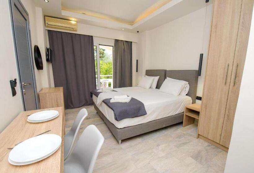 غرفة قياسية, Saint Spiridon