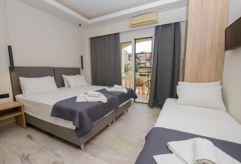 Номер Стандарт Трехместный, Saint Spiridon