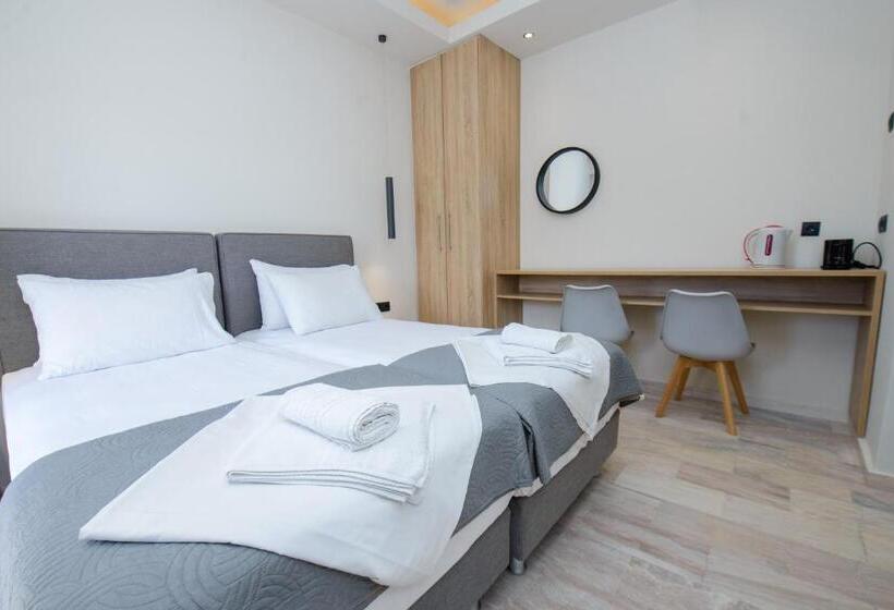 غرفة قياسية, Saint Spiridon