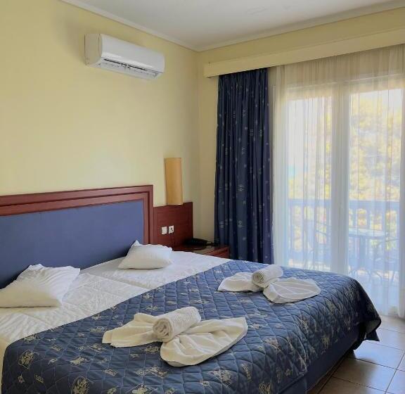 شقة غرفة واحدة, Theodorou Beach Hotel Apartments