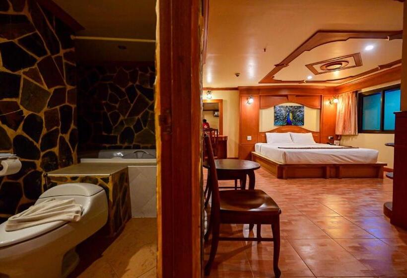 ファミリールーム, Tiger Complex