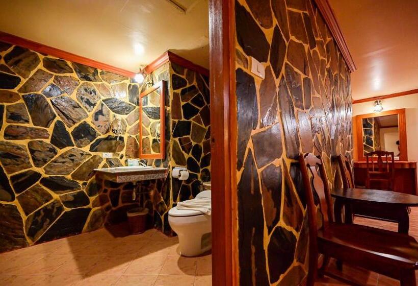 ファミリールーム, Tiger Complex