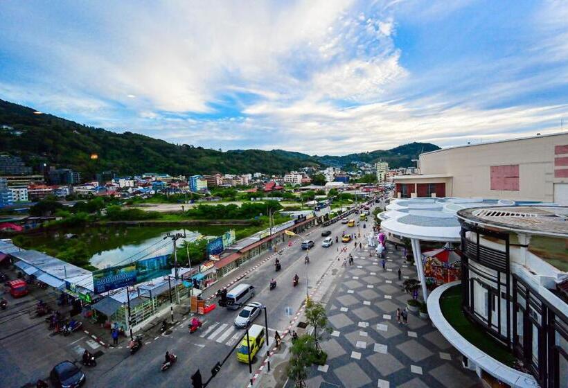 スーペリアールーム, Tiger Complex