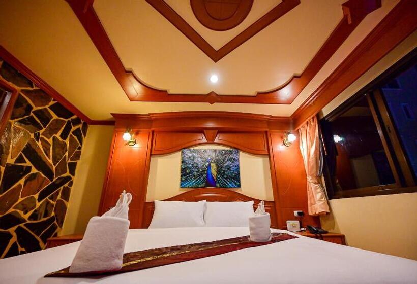 デラックスルーム, Tiger Complex