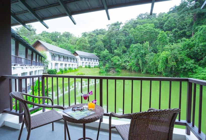 Номер Superior, Tinidee Golf Resort Phuket   Sha Extra Plus