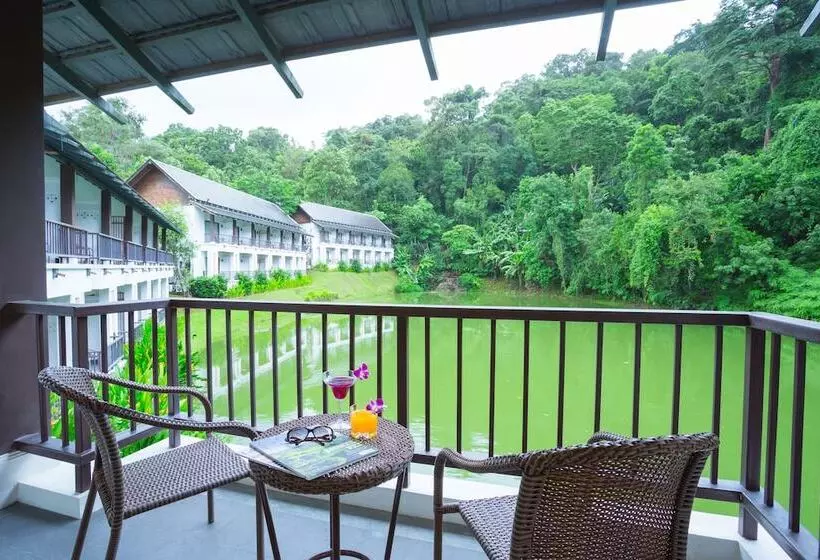 スーペリアールーム, Tinidee Golf Resort Phuket   Sha Extra Plus