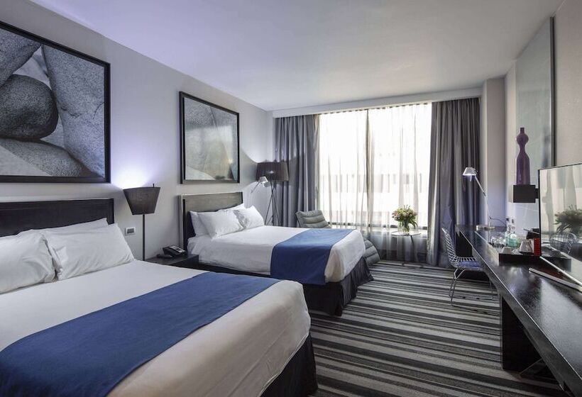 اتاق استاندارد با 2 تخت دوبل, Wyndham Santiago Pettra