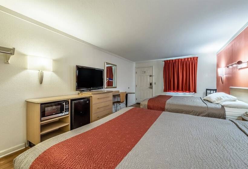 Quarto Deluxe, Motel 6 Gatlinburg, Tn   Smoky Mountains