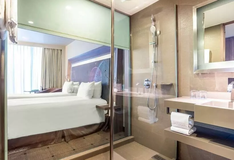 Superior-huone, Novotel Bangkok Platinum Pratunam