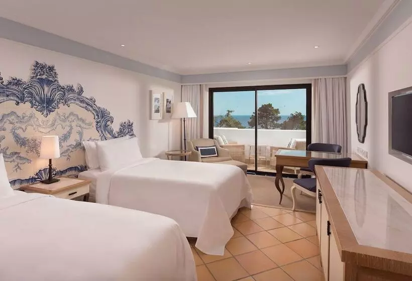 オーシャンビューデラックスルームバルコニー付き, Pine Cliffs Hotel, A Luxury Collection Resort