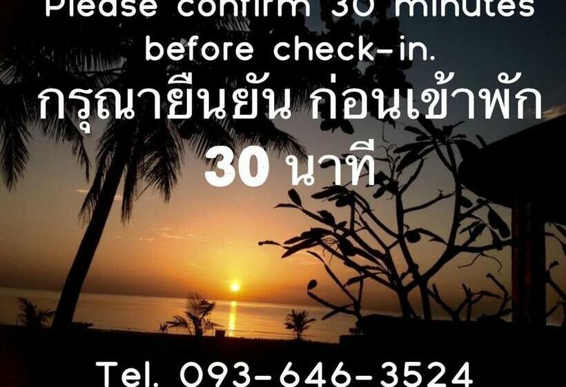 اتاق استاندارد با چشمانداز دریا, Ban Tawansongfa