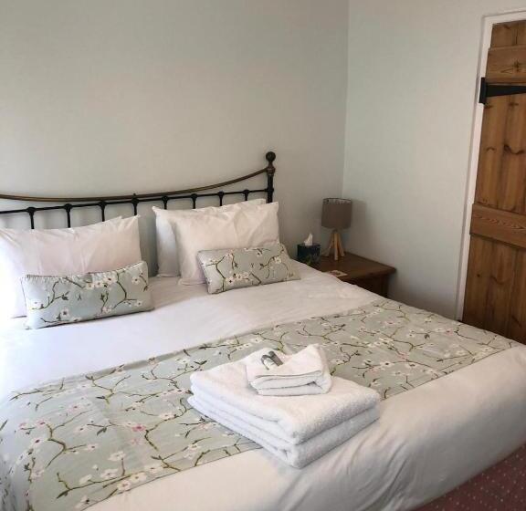 מיטת קינג בסוויטה, Bay View Guest House