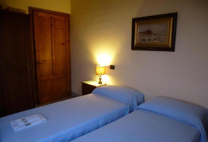 スタンダードルーム, Casa Marcè A Sonno