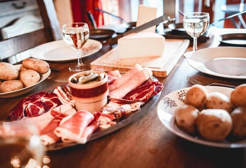 Номер Стандарт с Гидромассажем, Spa Et Romance à Molliebon