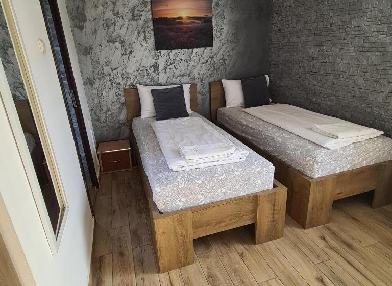اتاق استاندارد, Vila Estera Therme Balotesti
