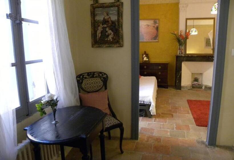 غرفة ديلوكس, Xvi Century Mansion