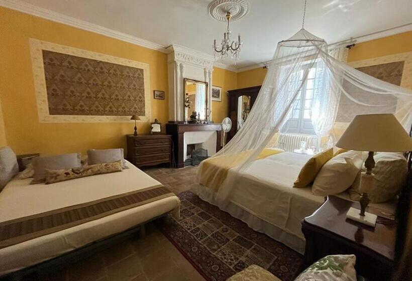 غرفة ديلوكس, Xvi Century Mansion