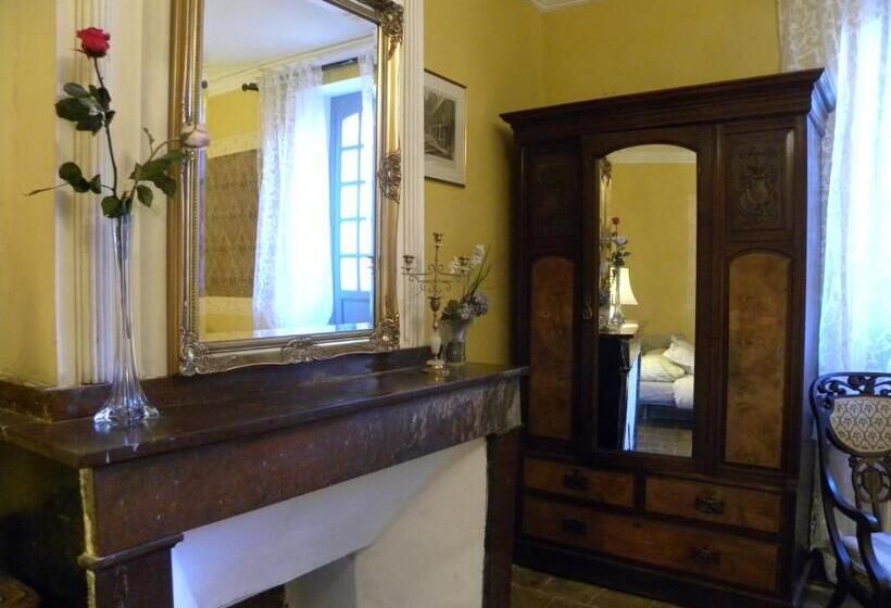 غرفة ديلوكس, Xvi Century Mansion