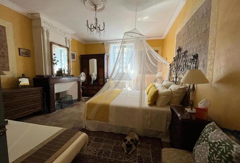 غرفة ديلوكس, Xvi Century Mansion