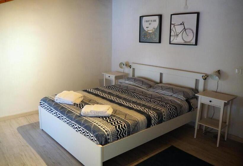Номер Стандарт, Bed & Breakfast Ligont