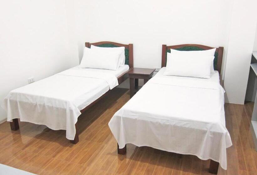 آپارتمان 1 خوابه همکف, Smak S