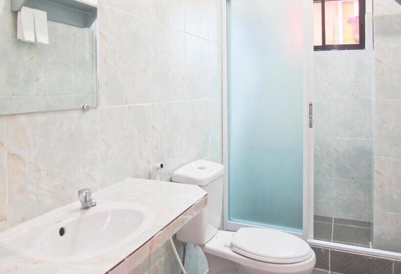 آپارتمان 1 خوابه همکف, Smak S