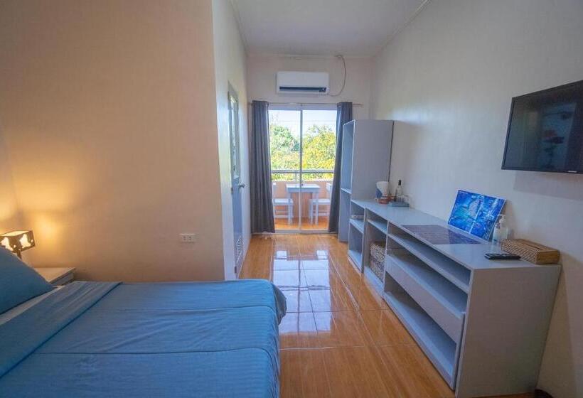 اتاق استاندارد با بالکن, Smak S