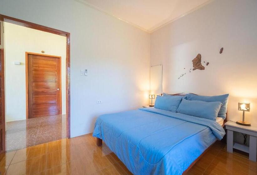 اتاق استاندارد با بالکن, Smak S