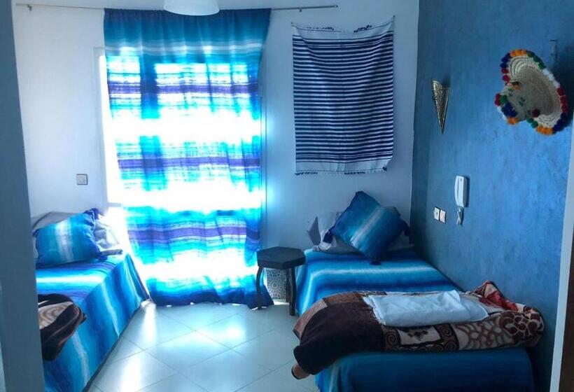 Номер Стандарт Вид на Бассейн, Reda Land