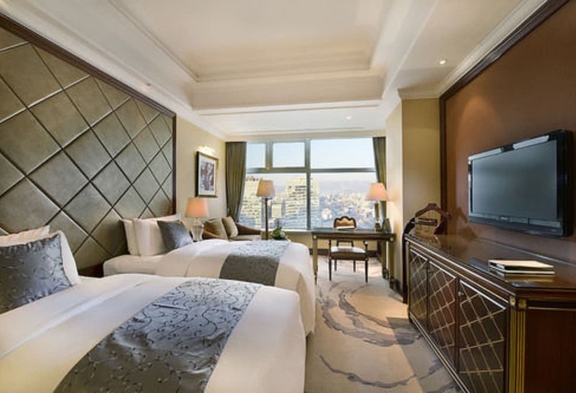 수피리어 룸, Liaoning International