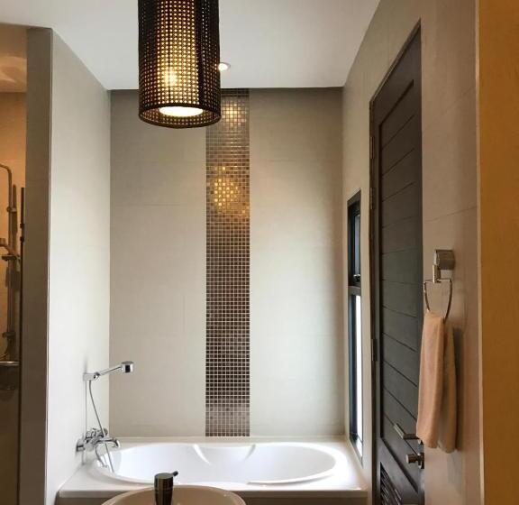 Номер Deluxe, De Chai Colonial Hotel & Spa Sha Plus