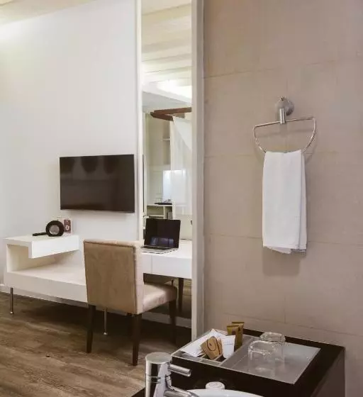 اتاق لوکس, De Chai Colonial Hotel & Spa   Sha Plus