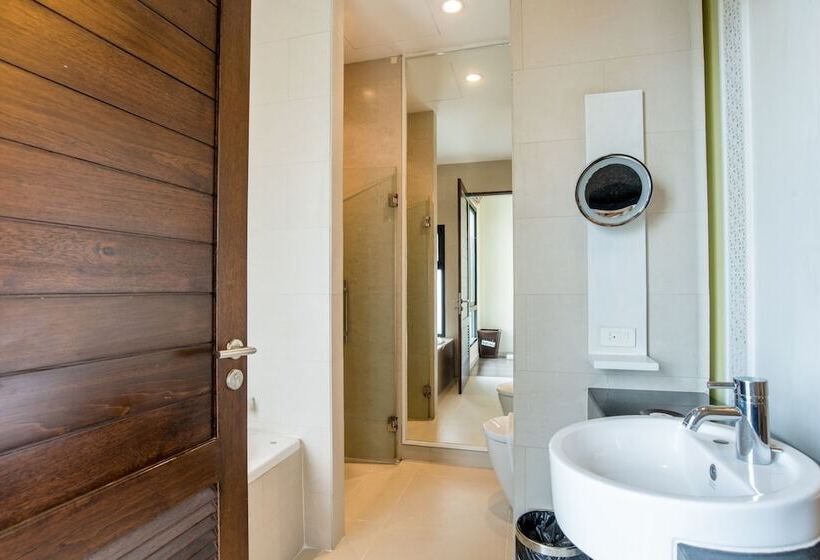 اتاق لوکس, De Chai Colonial Hotel & Spa   Sha Plus