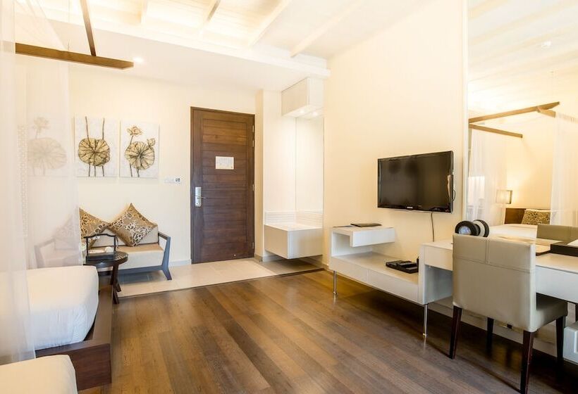 Номер Deluxe, De Chai Colonial Hotel & Spa Sha Plus