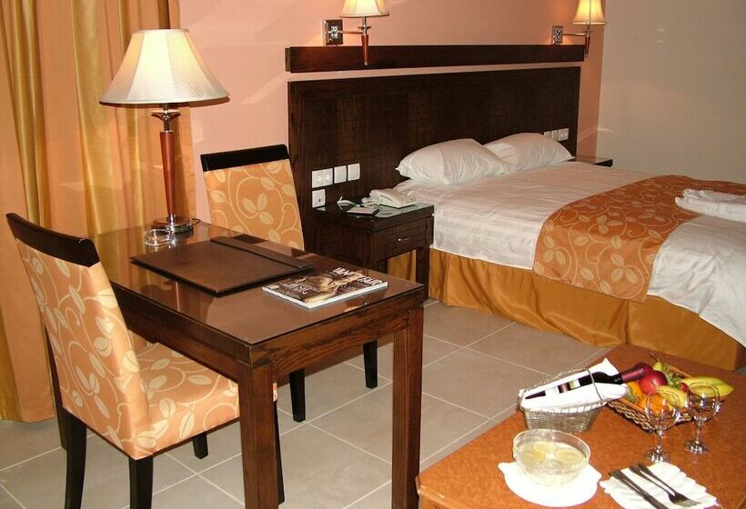 اتاق لوکس, Dead Sea Spa