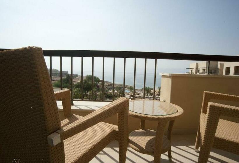 سوییت اجرایی, Dead Sea Spa