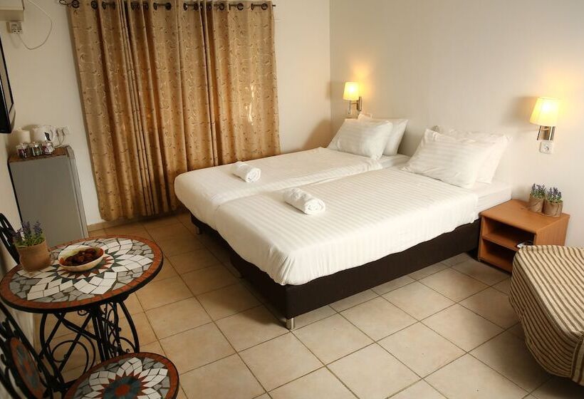 Номер Стандарт, Eilot Kibbutz Country Lodging