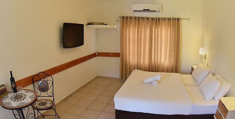 Номер Стандарт, Eilot Kibbutz Country Lodging