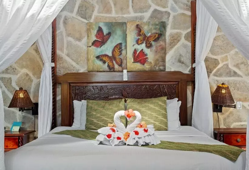 خانه 1 خوابه, Ian Anderson Caves Branch Jungle Lodge