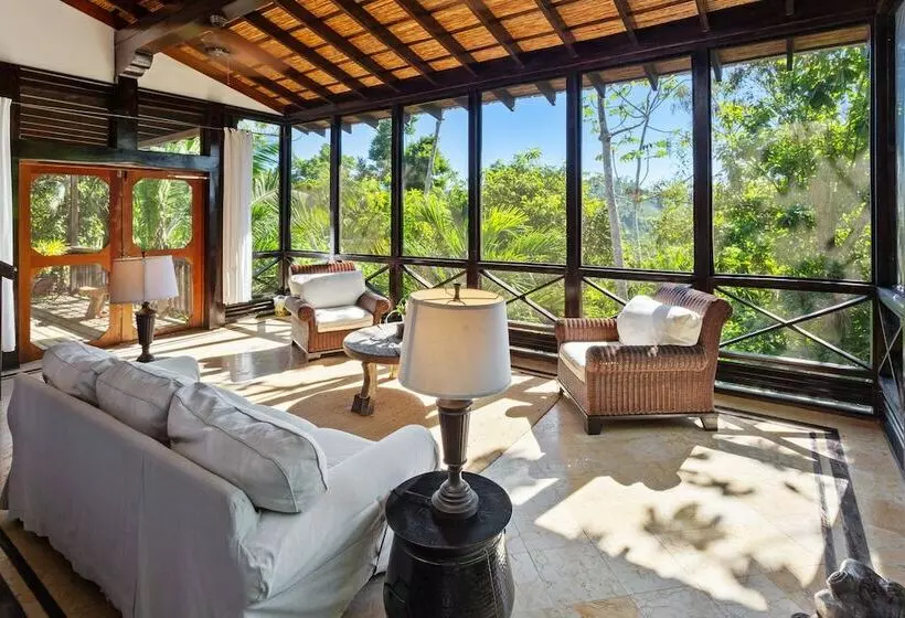 خانه 1 خوابه, Ian Anderson Caves Branch Jungle Lodge