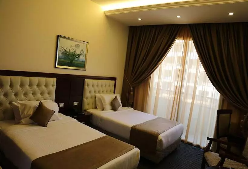 اتاق لوکس, Midtown Hotel & Suites