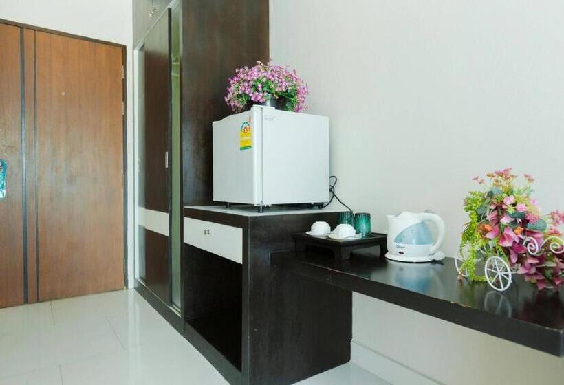 חדר סטודיו סטנדרד, Neo