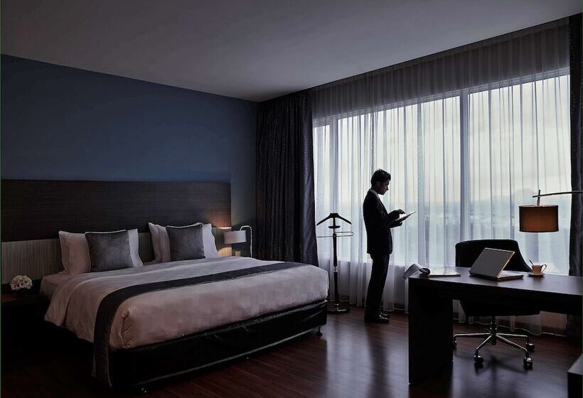 이그제큐티브 룸, Pullman Kuching