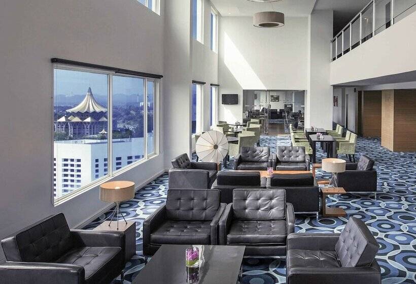 이그제큐티브 룸, Pullman Kuching