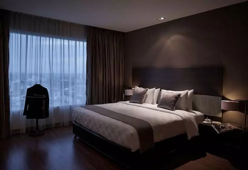 Executive Svit, Pullman Kuching